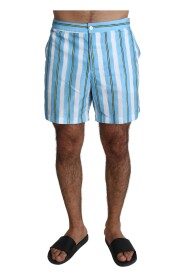 Strandkleidung