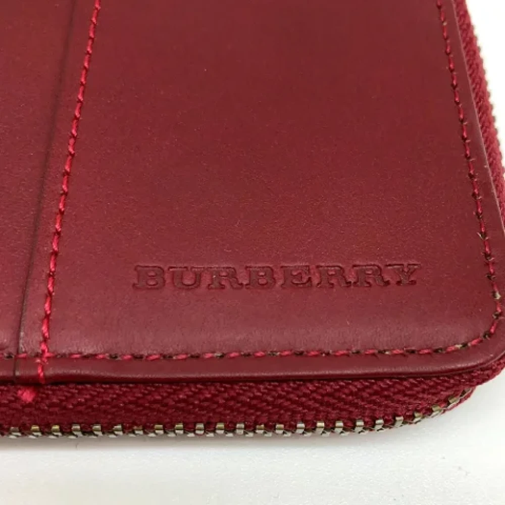 Burberry Vintage Pre-owned Fabric key-holders Red Unisex