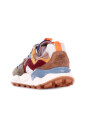sneakers-en-daim-logo-semelle-en-caoutchouc