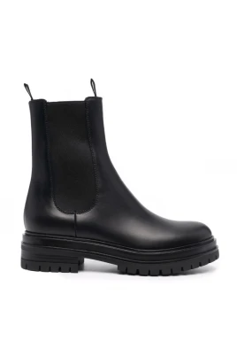 Chester Chelsea Boot