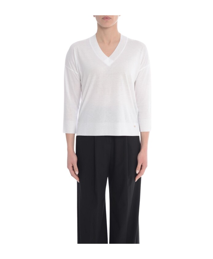 v-neck-jersey-top