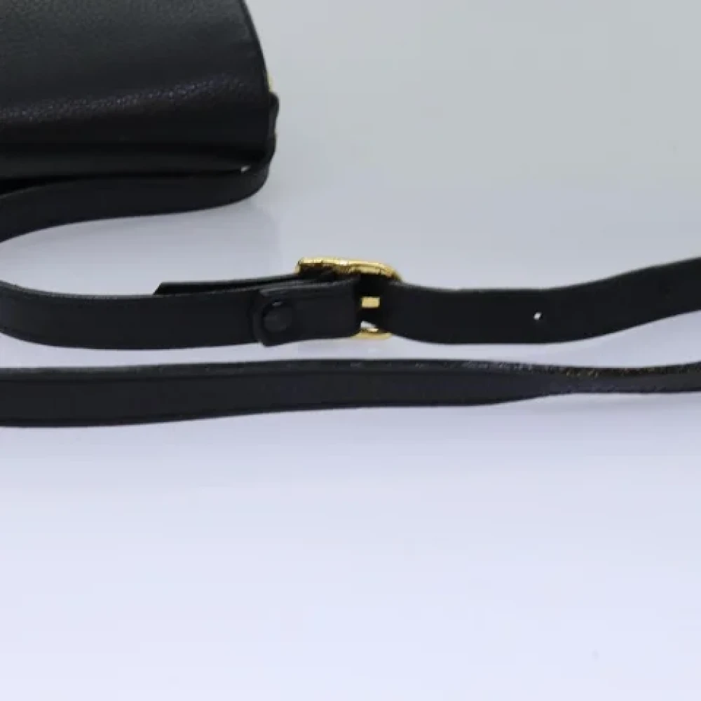 Burberry Vintage Pre-owned Leather shoulder-bags Black Dames