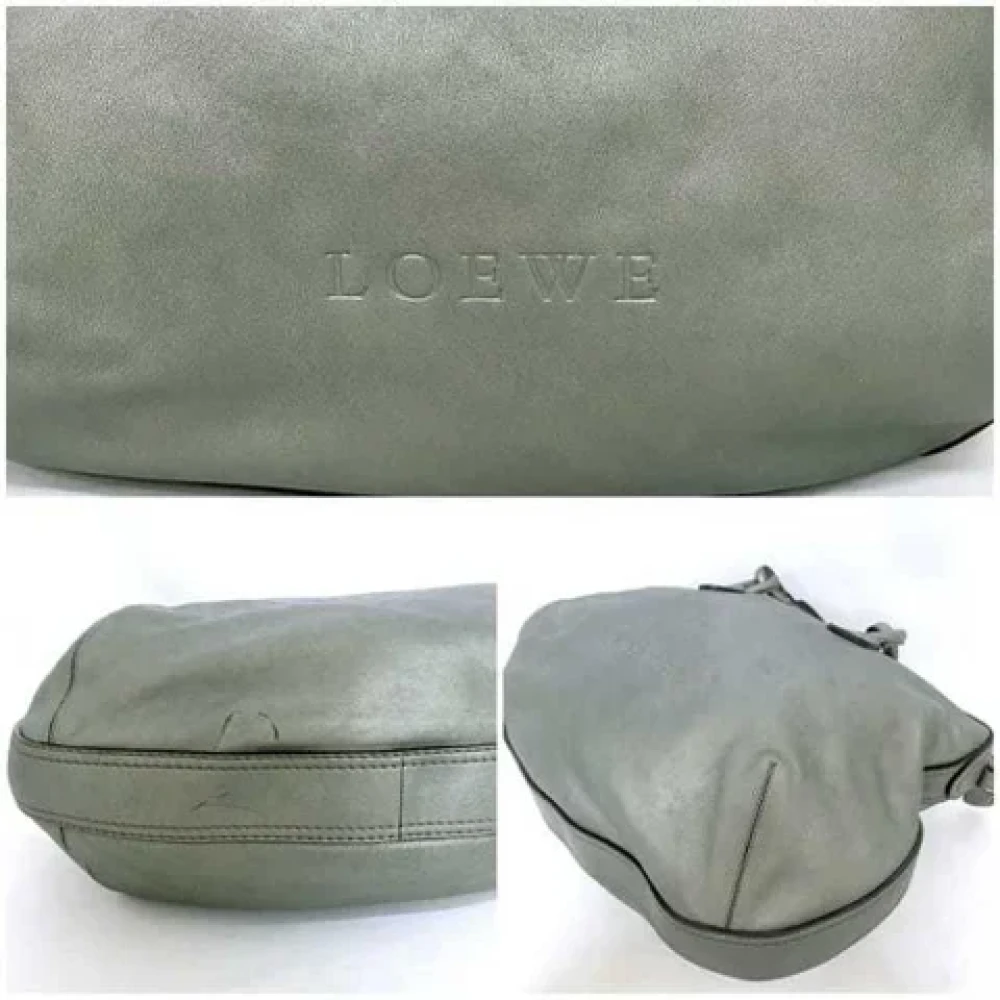 Loewe Pre-owned Leather shoulder-bags Green Dames