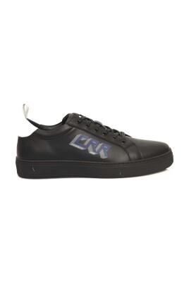 timeless-elegance-sneakers