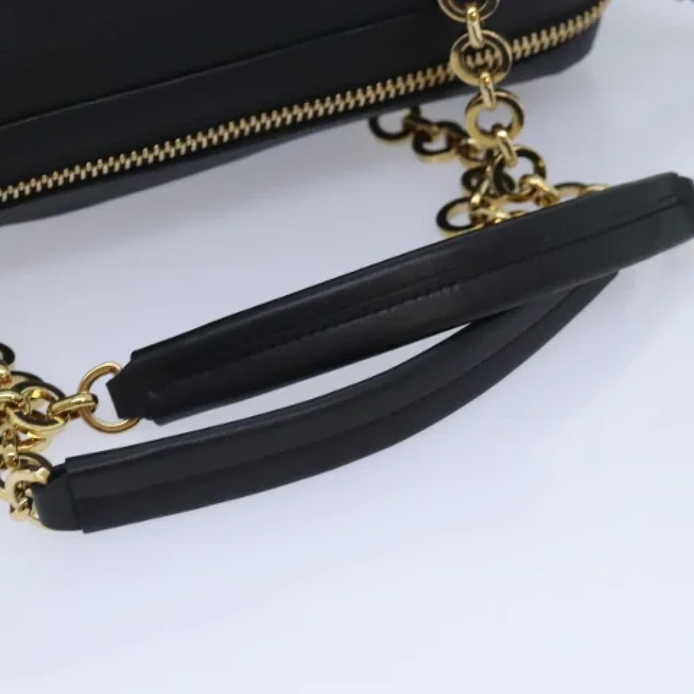Salvatore Ferragamo Pre-owned Leather shoulder-bags Black Dames