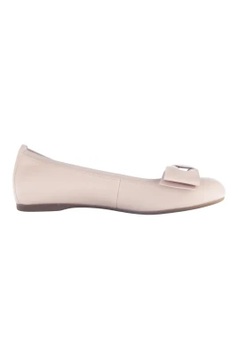 Casual Closed Ballerinas