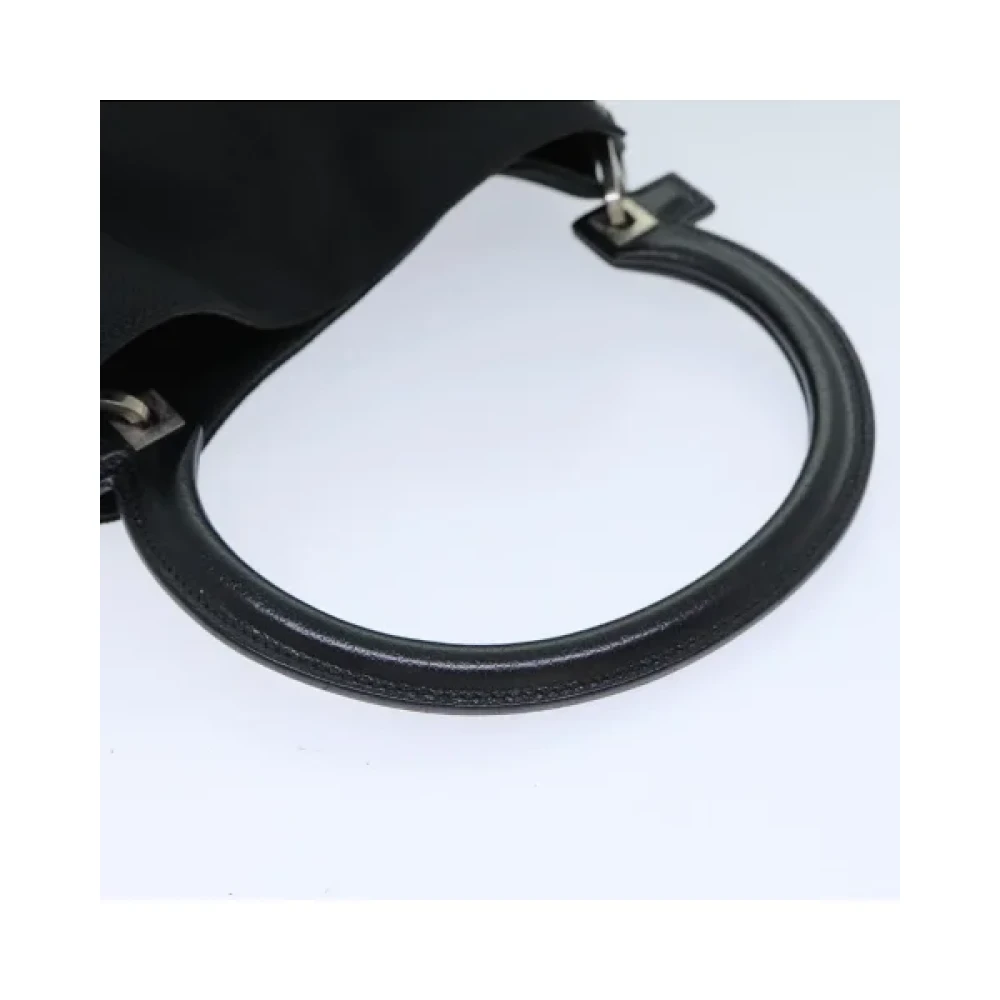 Salvatore Ferragamo Pre-owned Nylon handbags Black Dames