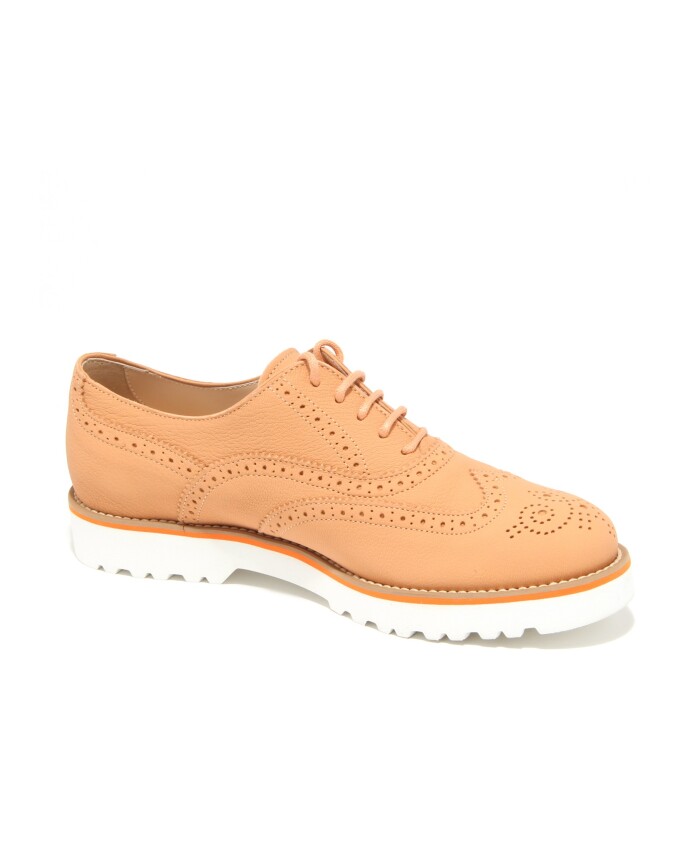 apricot-laceless-francesina-shoes-model