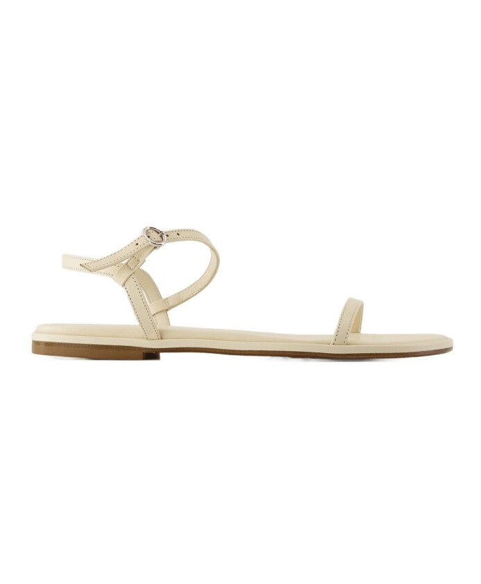 witte-leren-sandalen-open-teen
