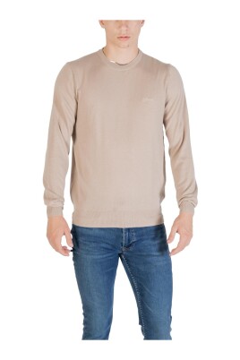 beige-long-sleeve-knitwear