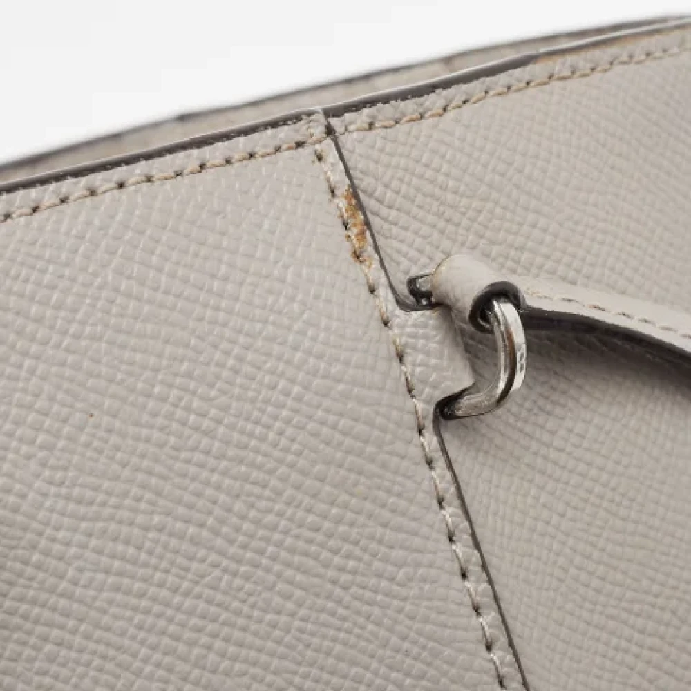 Michael Kors Pre-owned Leather totes Gray Dames