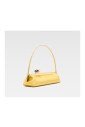 sac-pochette-en-cuir-jaune