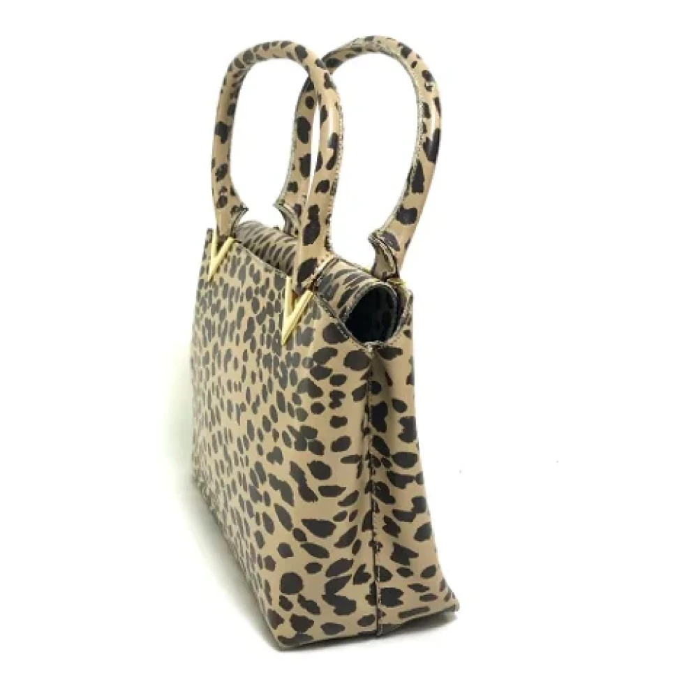 Valentino Vintage Pre-owned Leather handbags Beige Dames