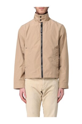 windproof-beige-jacket-stylish-warmth
