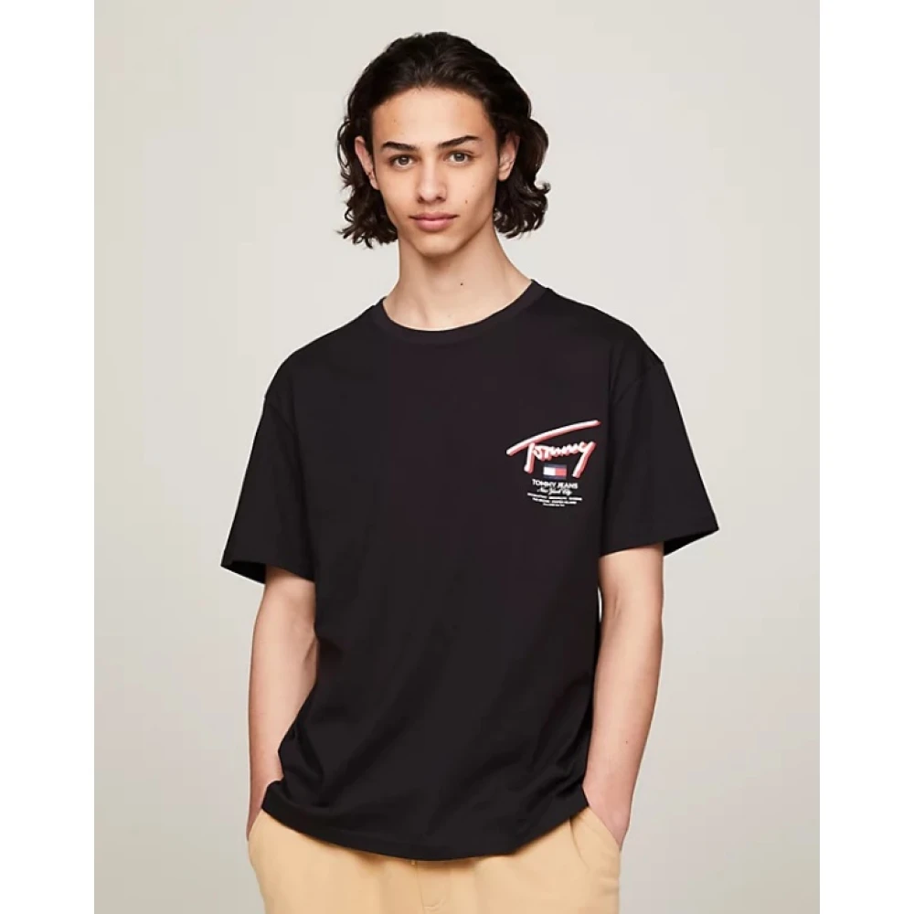 Tommy Jeans T-Shirt- TJM REG 3D Street Signtr TEE EXT S S Black Heren