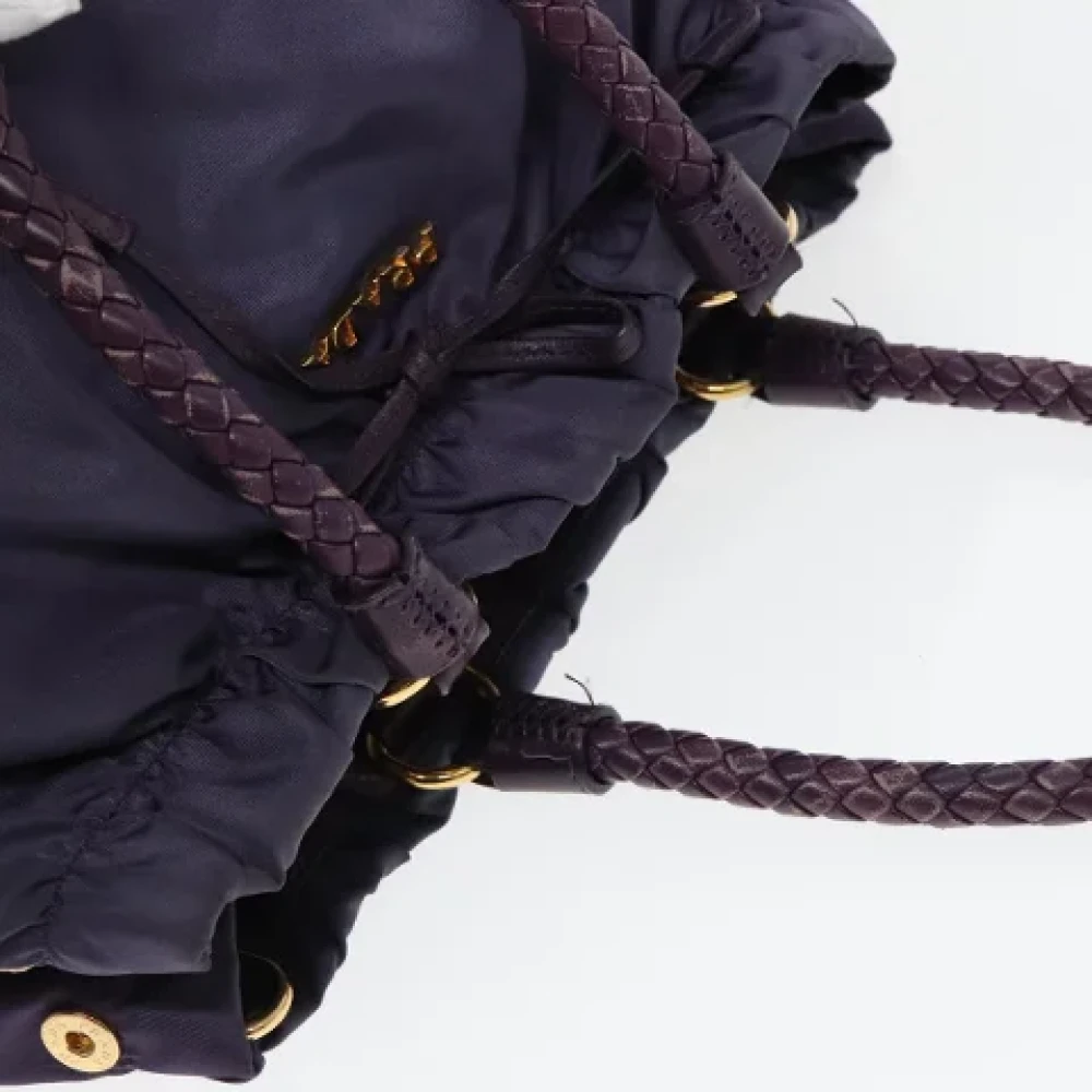 Prada Vintage Pre-owned Nylon handbags Purple Dames
