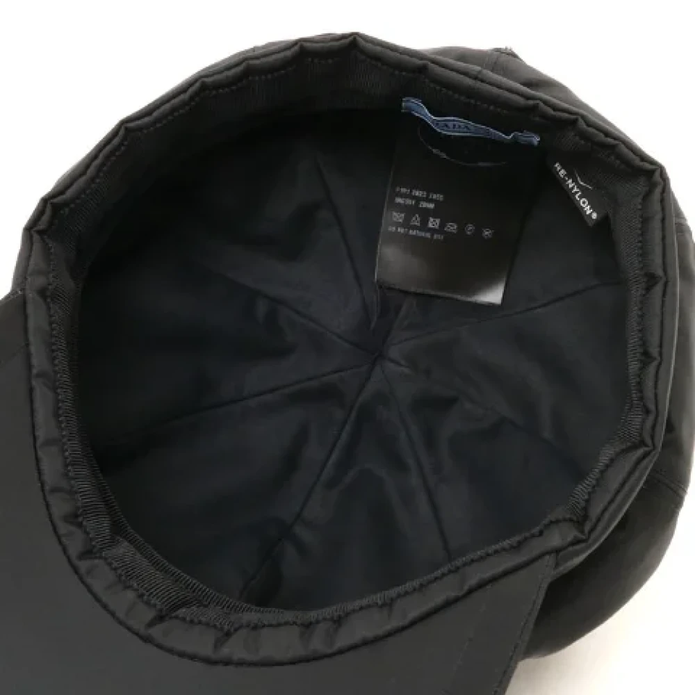 Prada Vintage Pre-owned Fabric hats Black Dames
