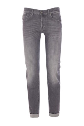 gray-jeans-aw25-stylish-design