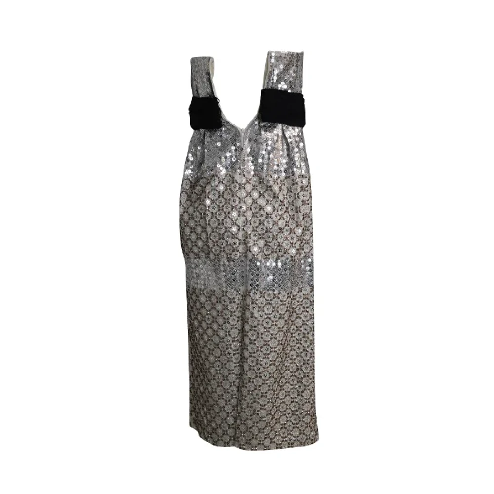 Carolina Herrera Pre-owned Silk dresses Gray Dames