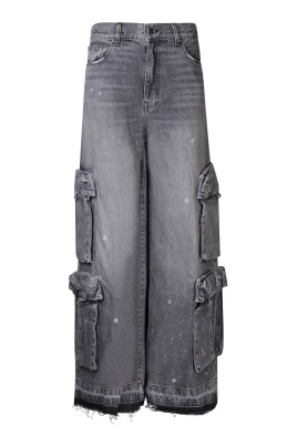 jeans-noirs-pour-femmes-aw23