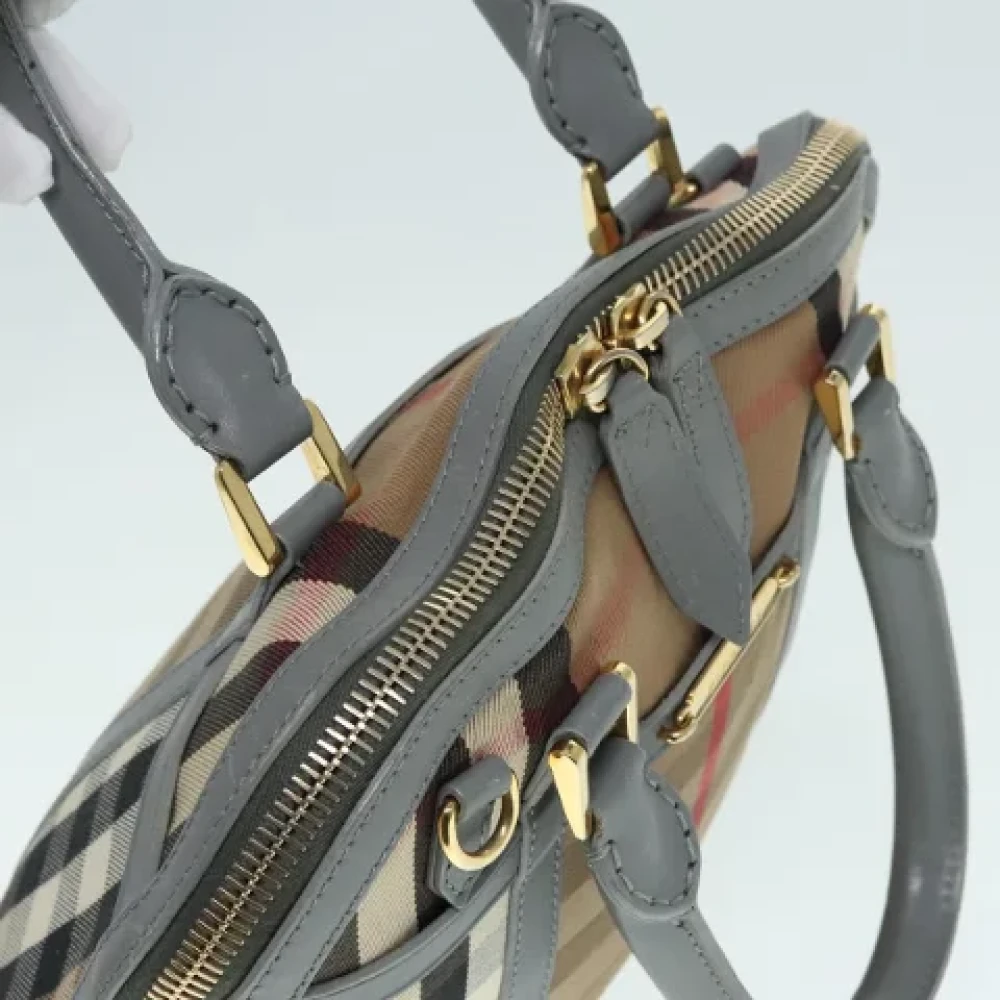 Burberry Vintage Pre-owned Canvas handbags Beige Dames