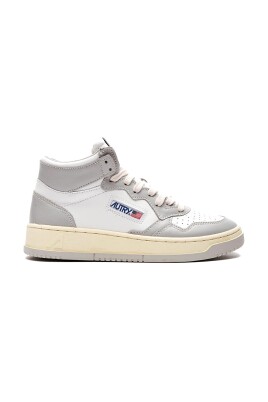sneakers-decontractees-pour-un-usage-quotidien