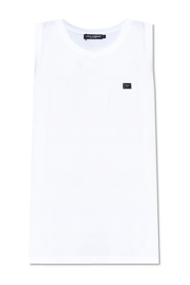 sleeveless-t-shirt