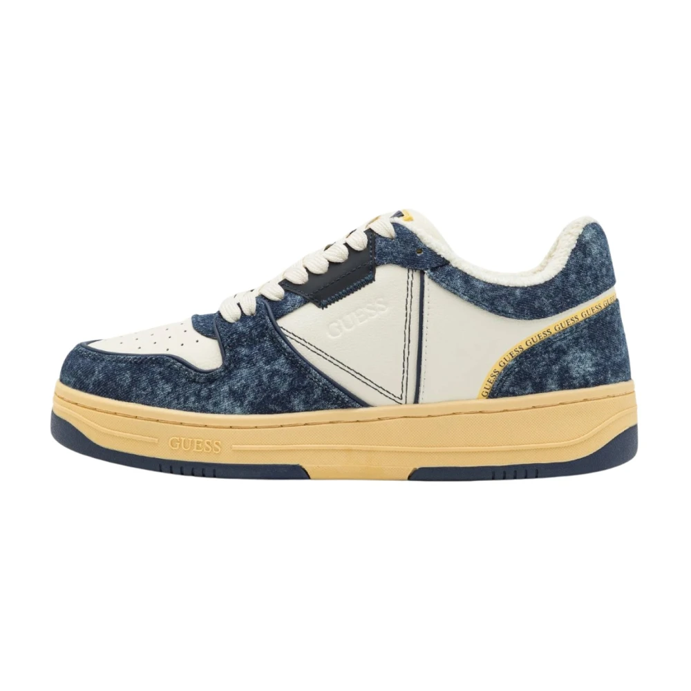 Shoes > Sneakers - - Guess - Modalova