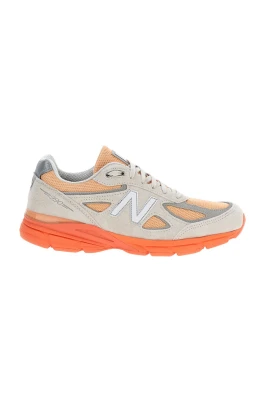 990 Träningsskor