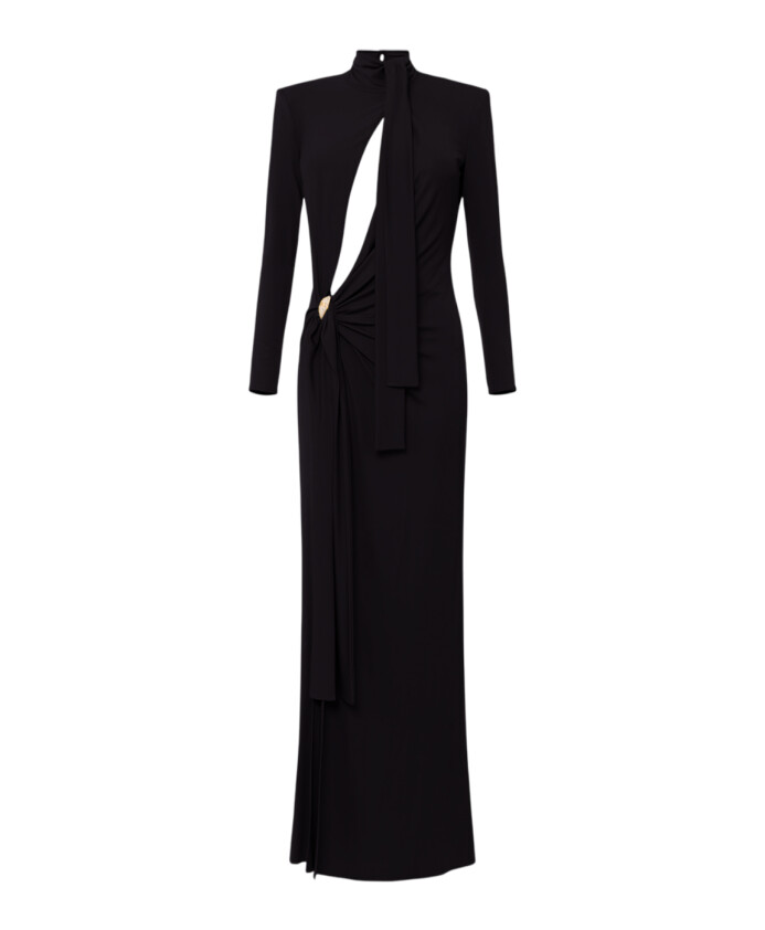 elegante-robe-de-soiree-avec-ornements-de-bijoux