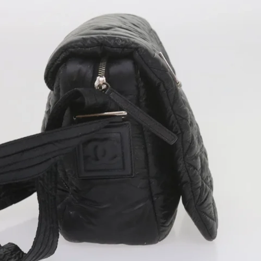 Chanel Vintage Pre-owned Nylon shoulder-bags Black Dames