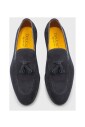 mocassins-bleus-en-daim-avec-pompons