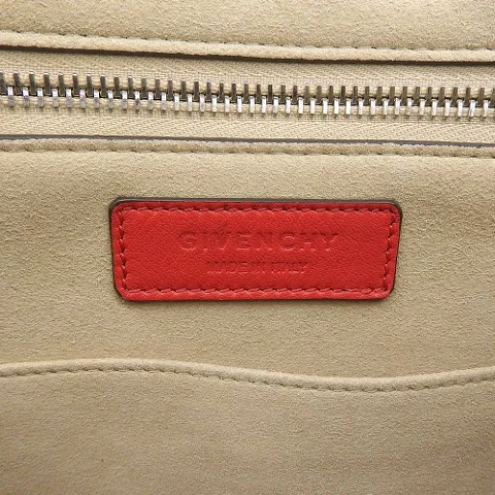 Givenchy Pre-owned Leather handbags Red Dames