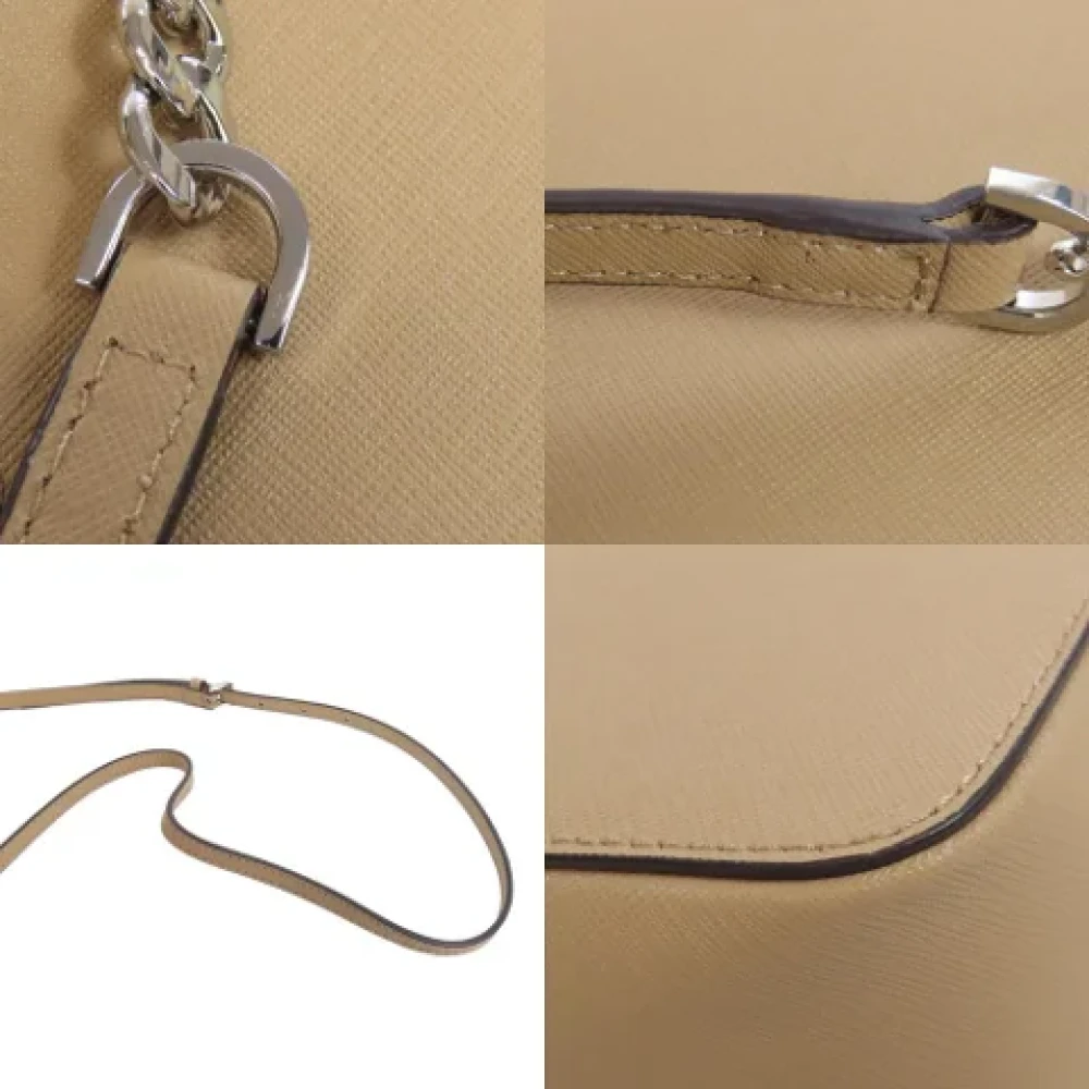Michael Kors Pre-owned Plastic shoulder-bags Beige Dames