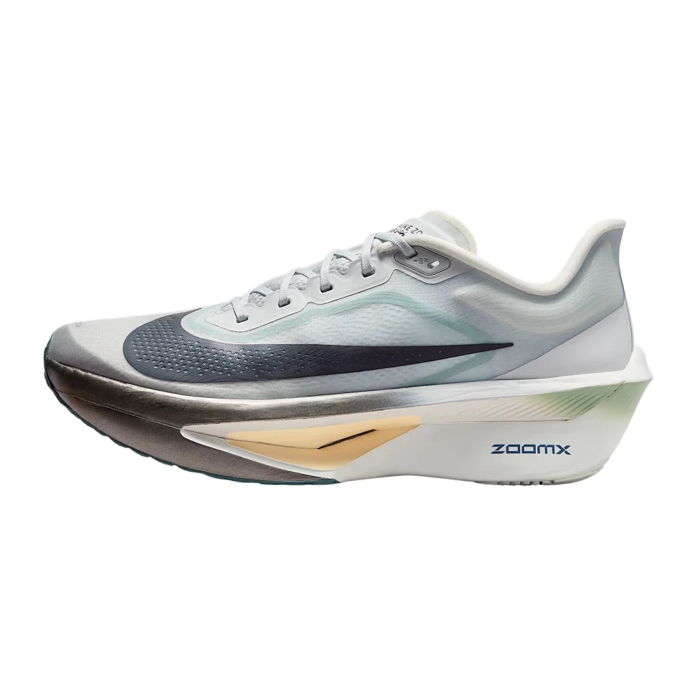 Nike Zoom Fly 6