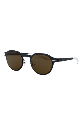 stylish-sunglasses-for-leon