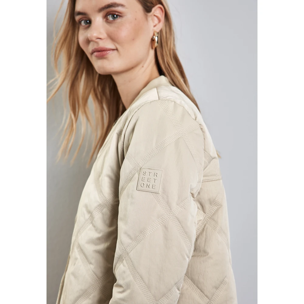 Street One Diamantgestikte bomberjack White Dames