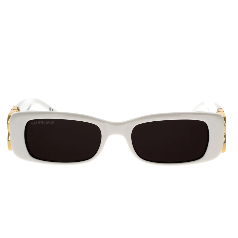 Balenciaga Vintage Rektangulära Solglasögon med Gyllene BB Logotyp White, Dam