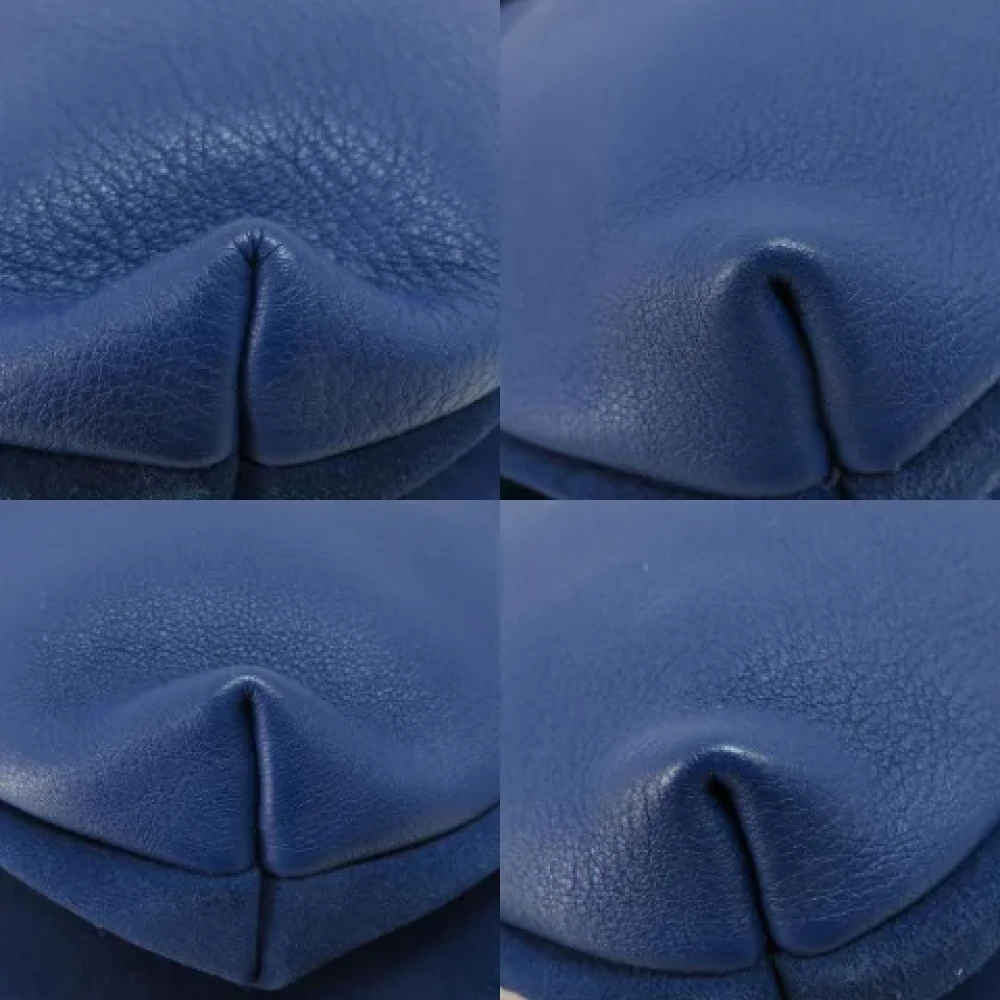 Loewe Pre-owned Leather shoulder-bags Blue Dames