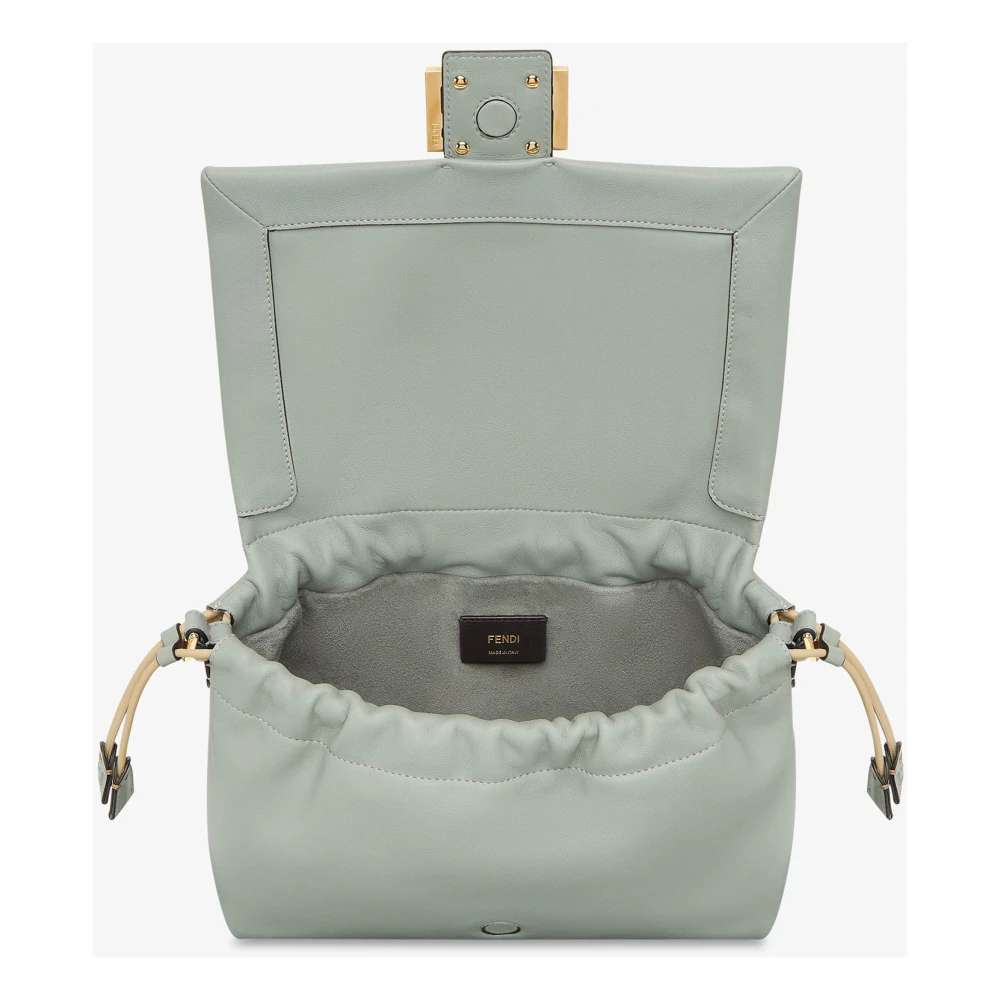 Fendi Groene Oversized Metalen Gesp Schoudertas Green Dames
