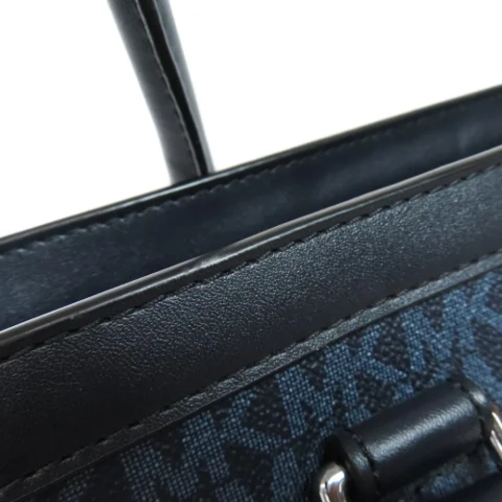 Michael Kors Pre-owned Plastic shoulder-bags Black Dames