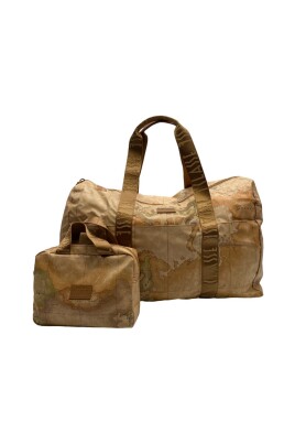 sac-de-voyage-avec-pochette-beaute