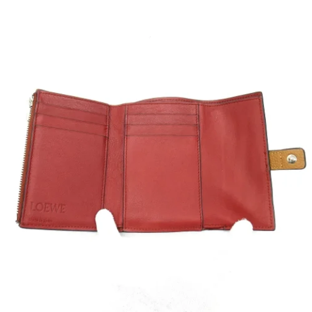 Loewe Pre-owned Leather wallets Brown Dames