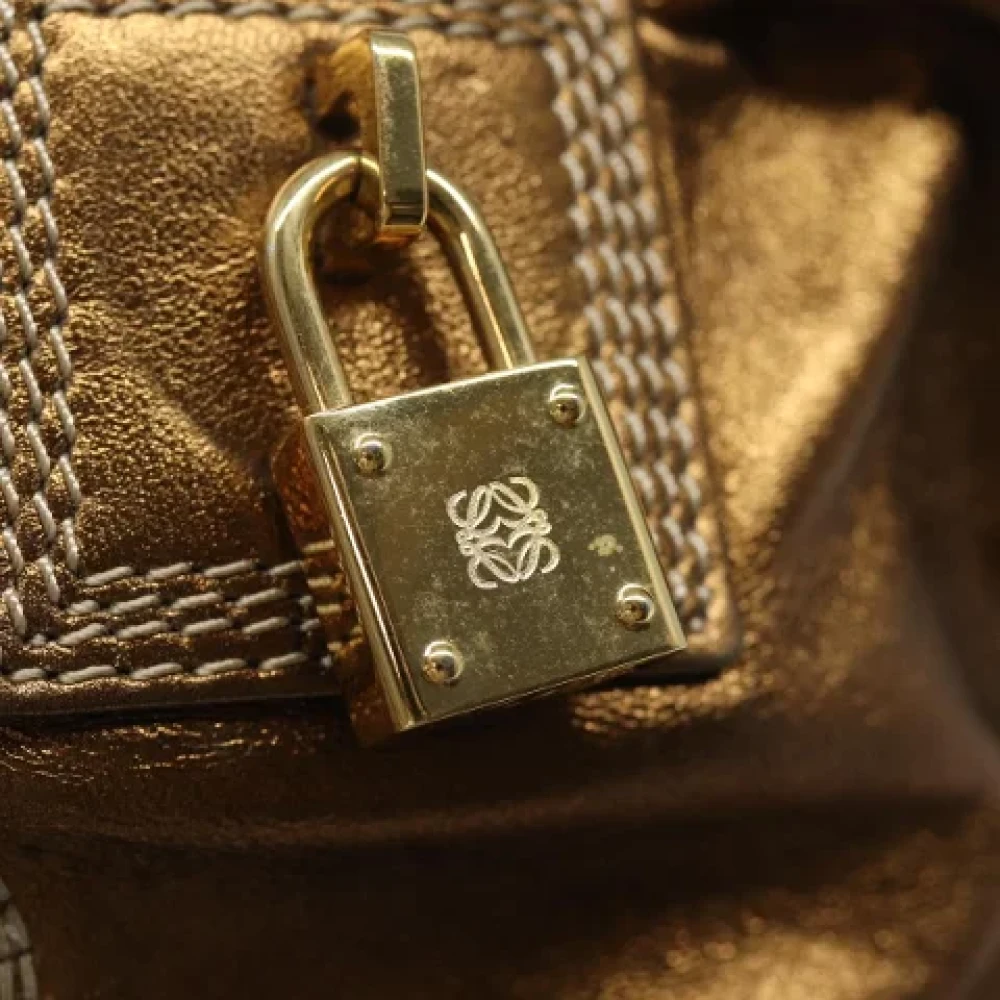 Loewe Pre-owned Leather handbags Yellow Dames