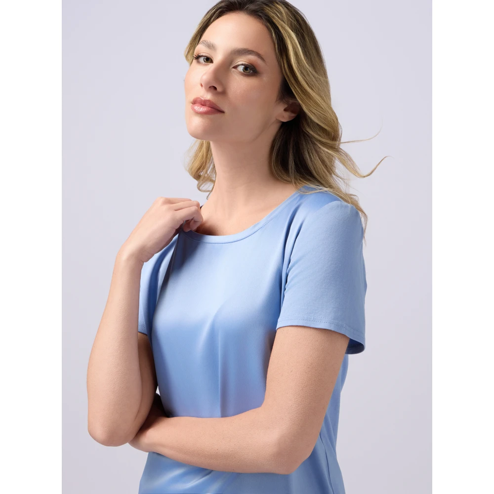 Oltre T-shirt gemaakt van twee verschillende materialen Blue Dames