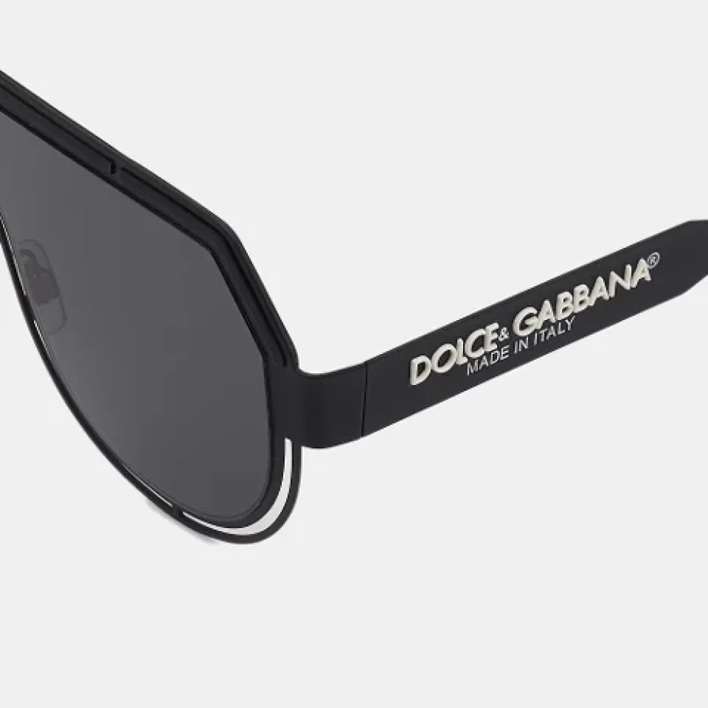 Dolce & Gabbana Pre-owned Metal sunglasses Black Dames