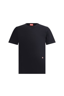 modern-monogram-t-shirt-with-slits