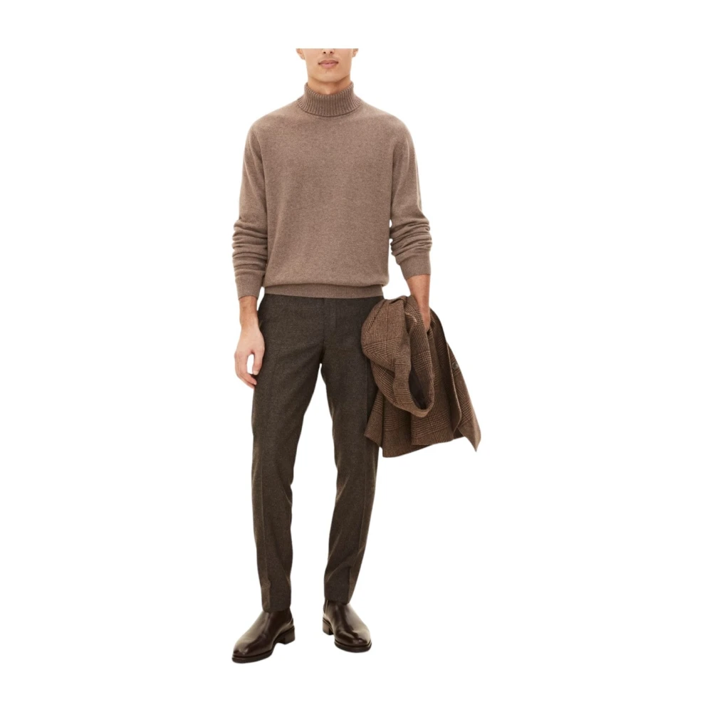 Oscar Jacobson Elegante Wol-Kasjmier Rolkraag Trui Brown Heren