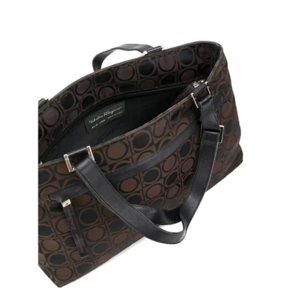 Salvatore Ferragamo Pre-owned Leather handbags Brown Dames
