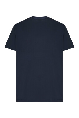blue-crewneck-t-shirt-fitted-style